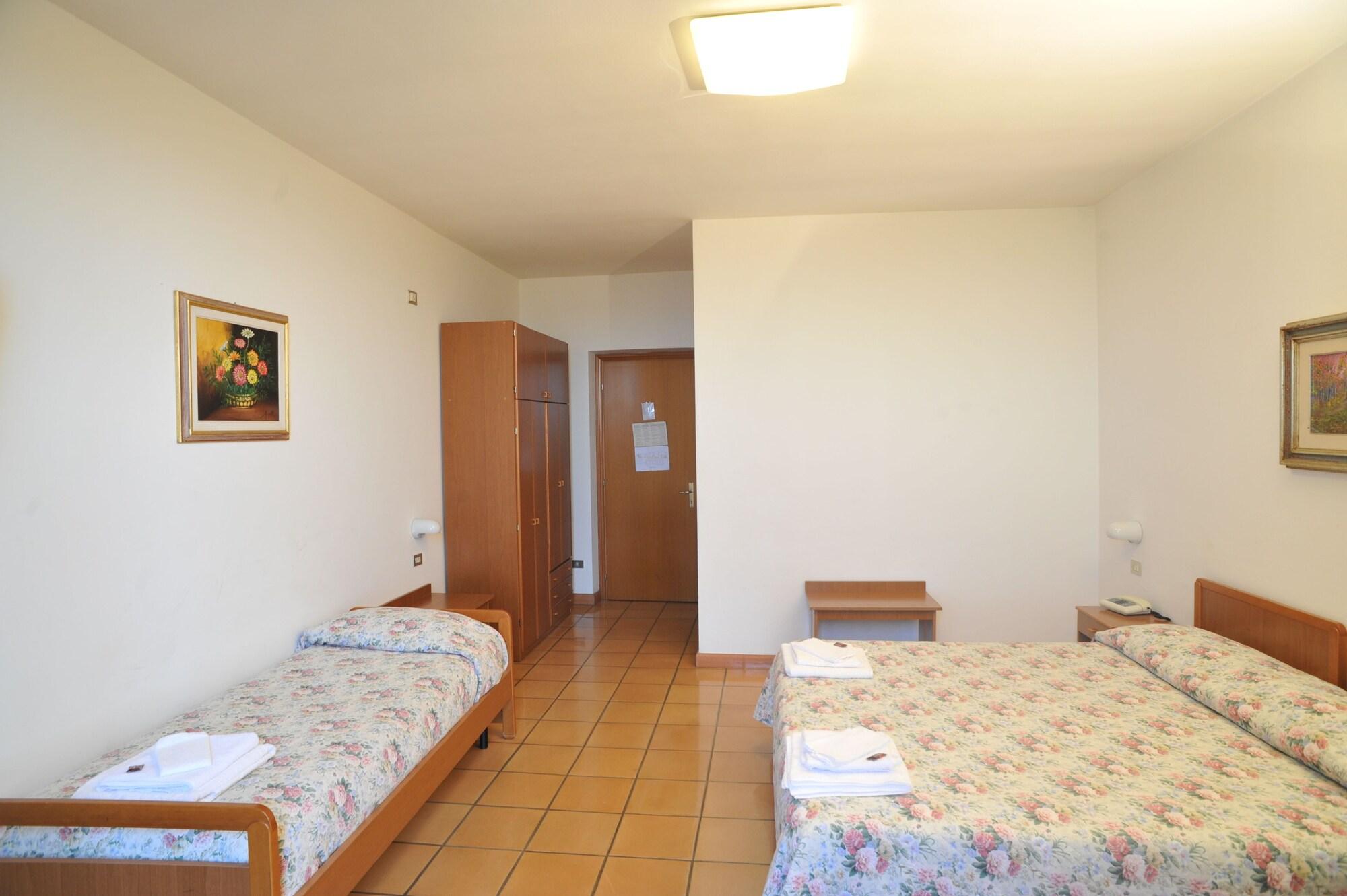 Albergo Ancajani Assisi Buitenkant foto