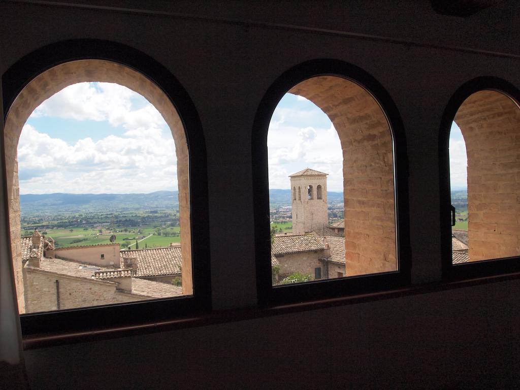 Albergo Ancajani Assisi Buitenkant foto