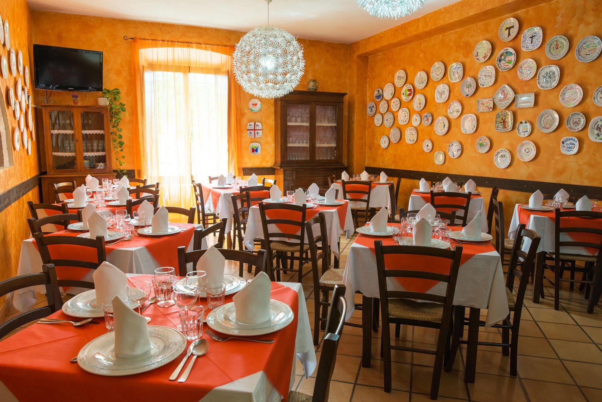 Albergo Ancajani Assisi Buitenkant foto